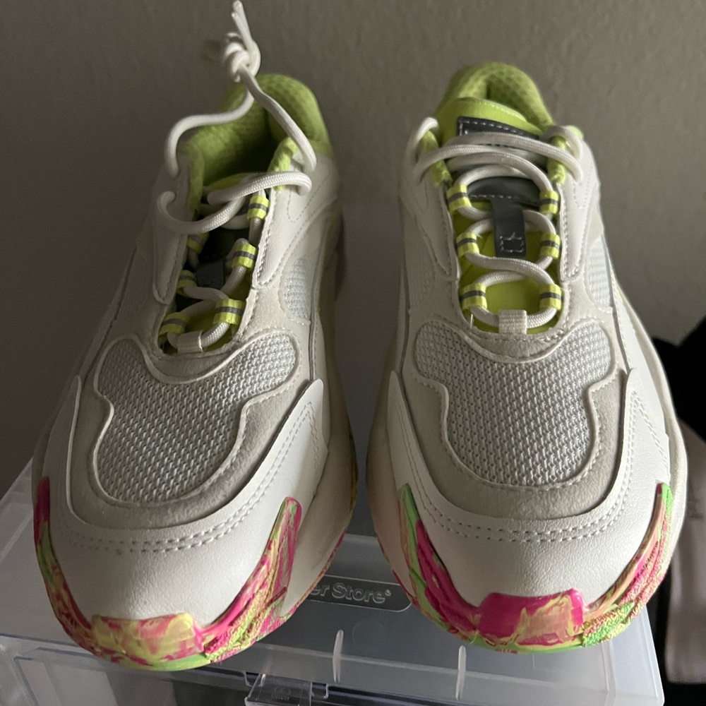 PUMA xFree People Hedra Chaos women’s size 7.5 worn once for photoshoot - Picture 4 of 6